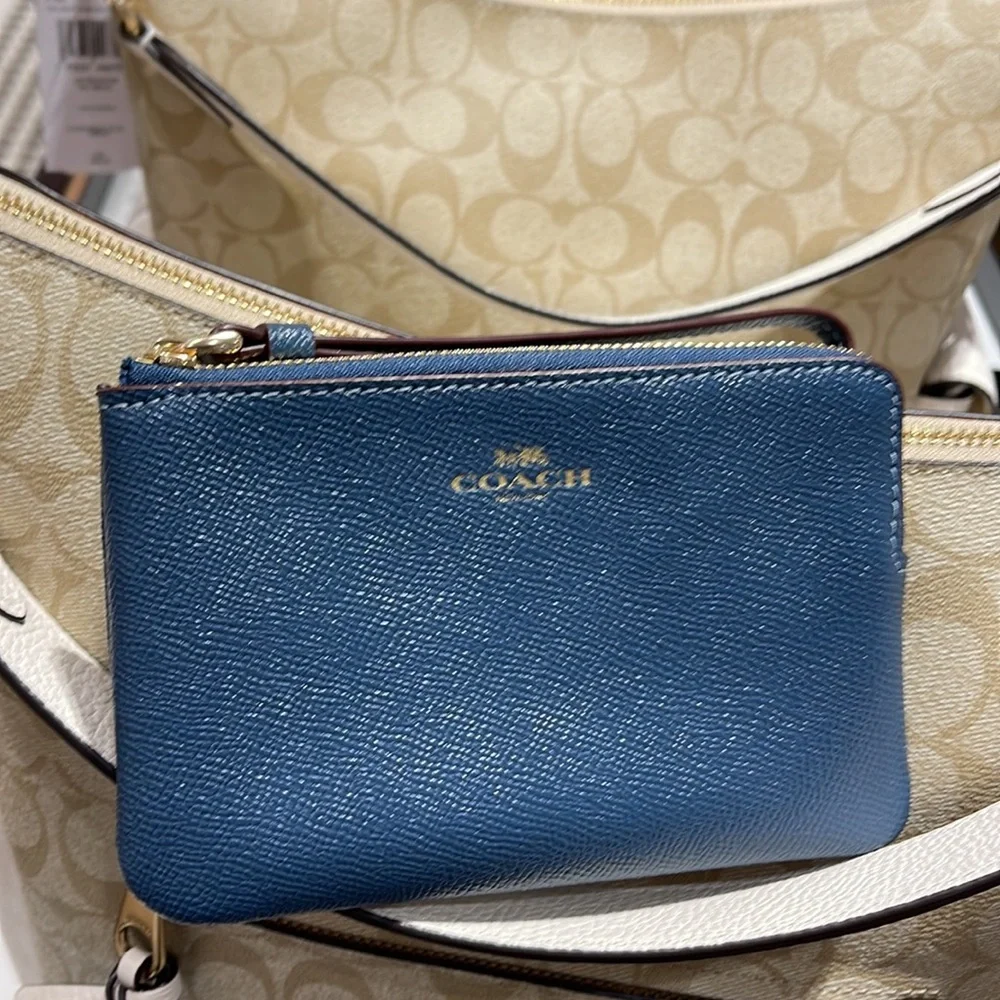Coach Corner Zip Wristlet IM/Denim - Picture 13 of 16